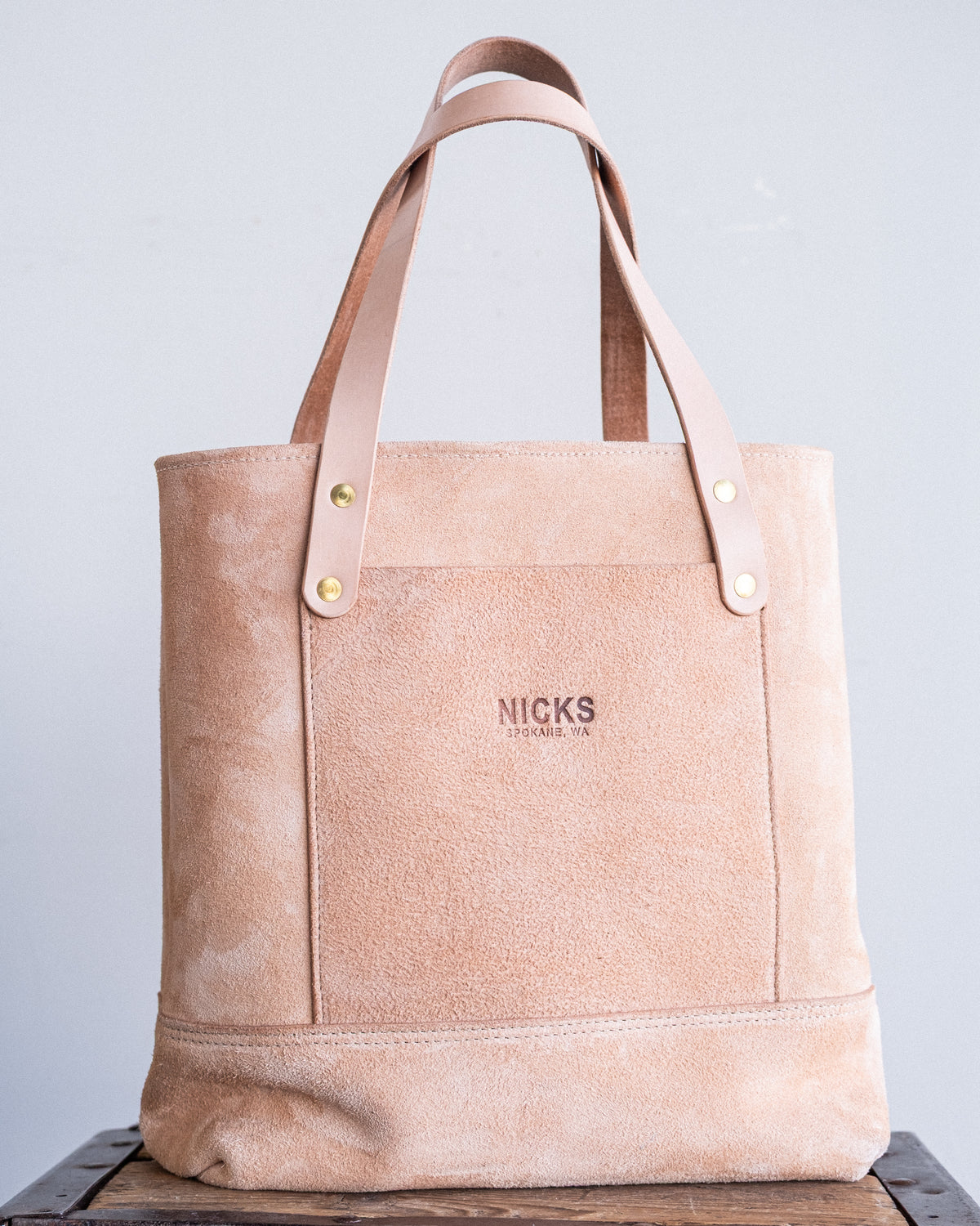 The Veg Tan Suede Tote - Front Pocket