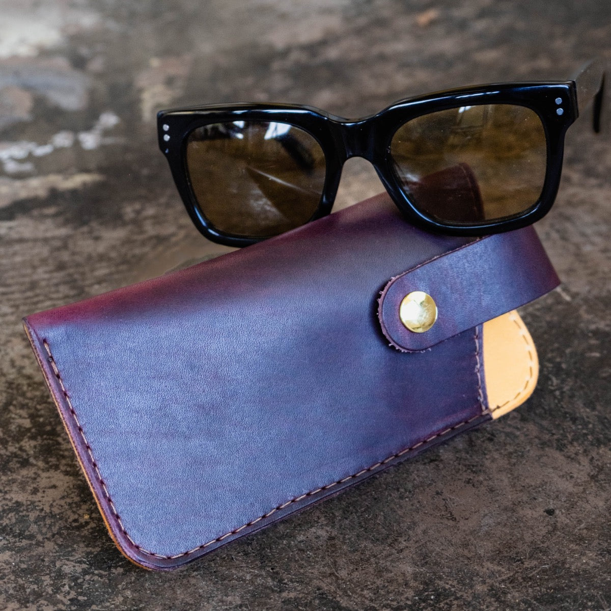 Shade Case