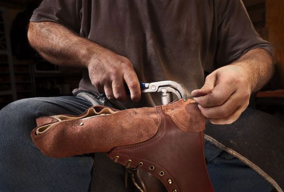 How Do I Buy Good Work Shoes?