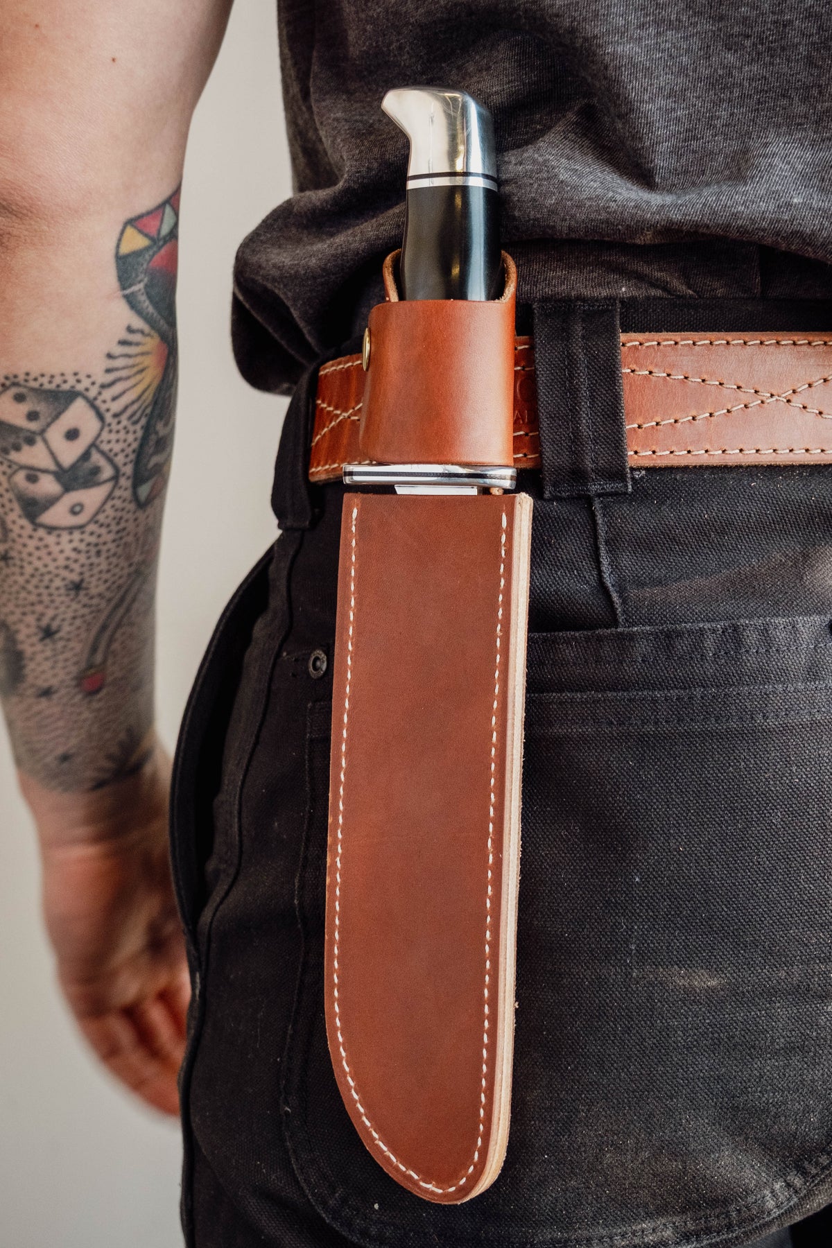 Buck Knives - Cuchillo 120 General con funda Wickett & Craig