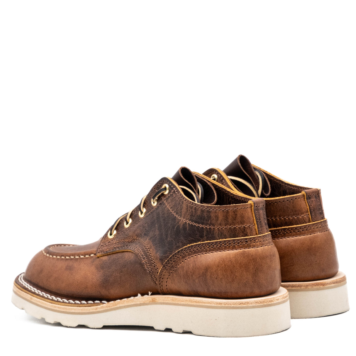 Moc Toe Comstock