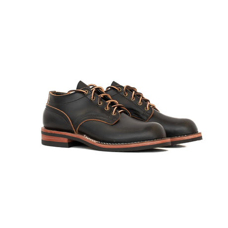 Comstock in black cxl