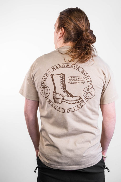 Nicks Classic T-Shirt in Sand